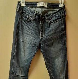 ABERCOMBIE FITCH WOMENS JEANS